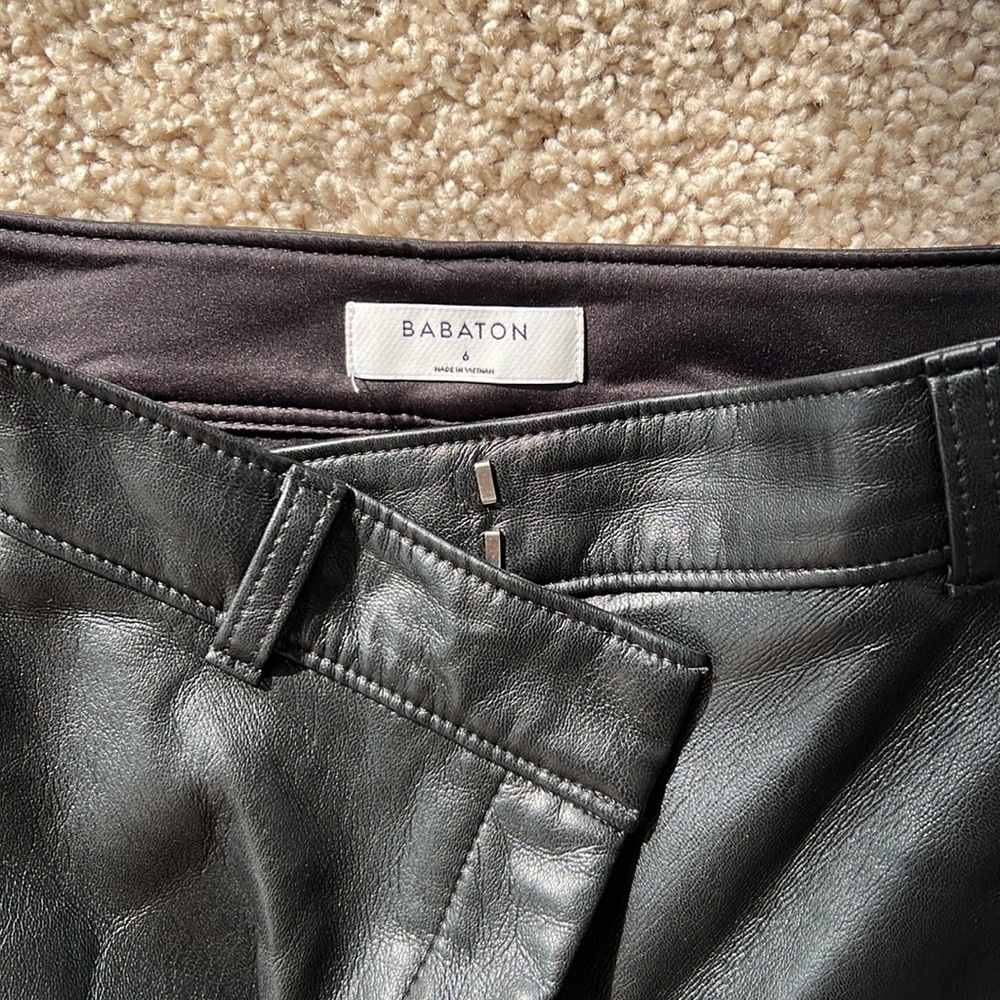 Babaton Command Pants (Cropped, Size 6) - image 2